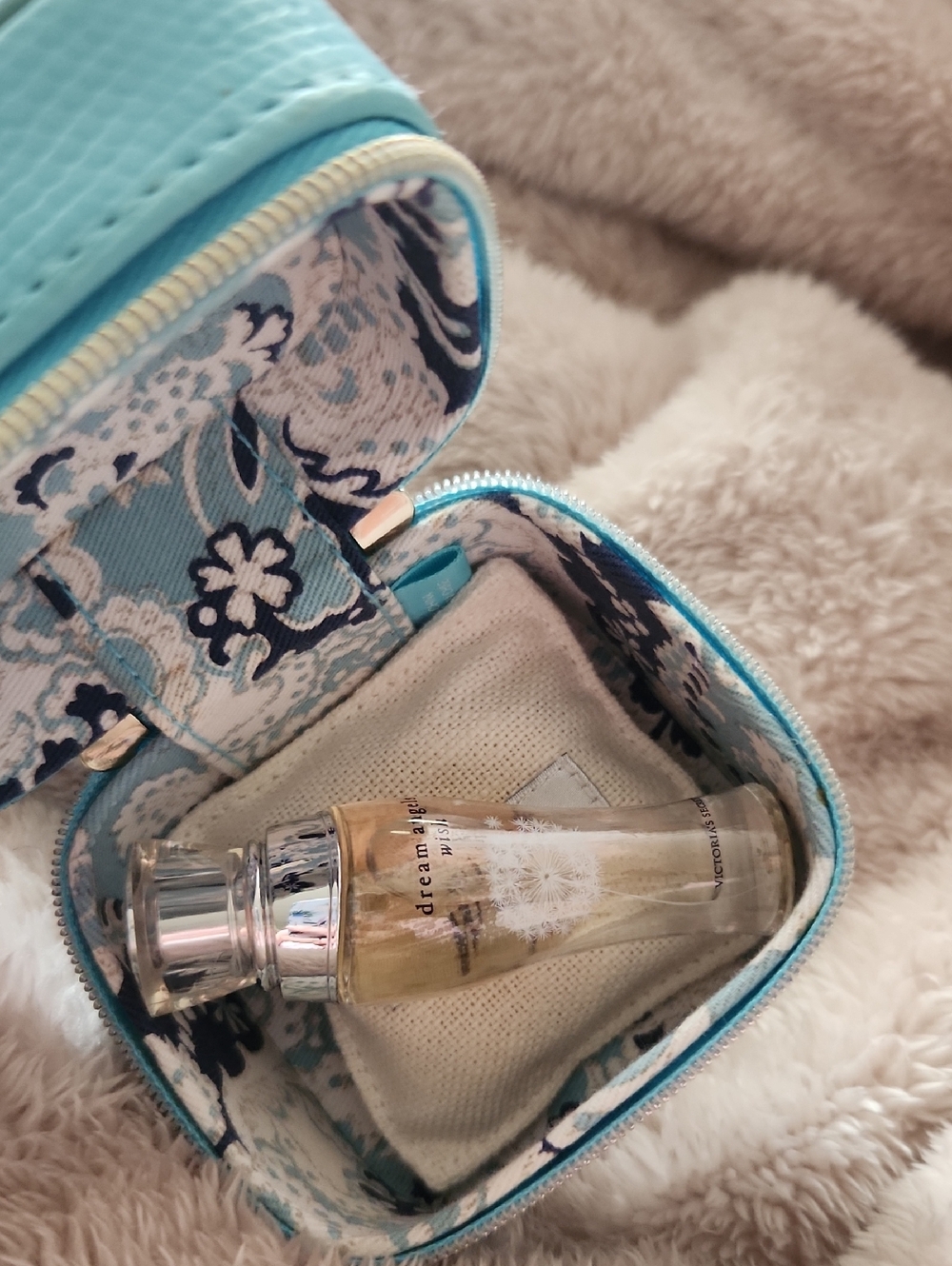 Victoria Secrer Dream Angels Wish  Mini With Case